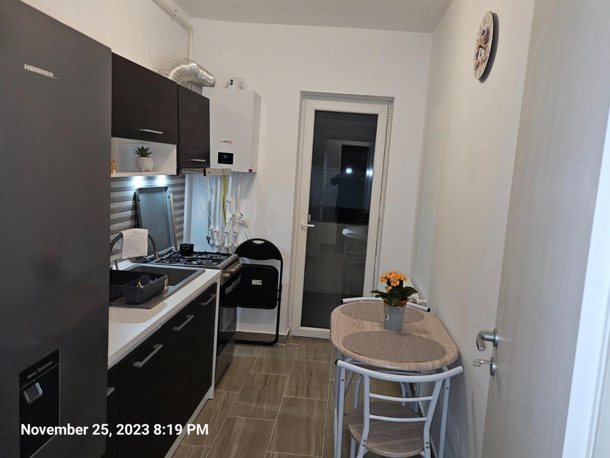 Garsoniera Residence Militari Chiajna Экстерьер фото